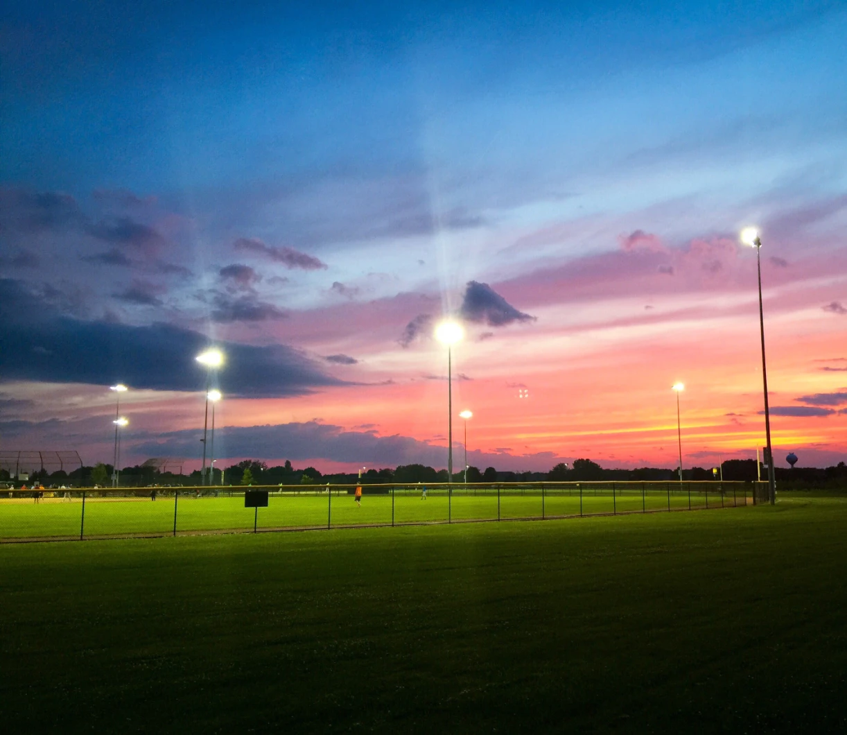 scenic-view-field-against-cloudy-sky